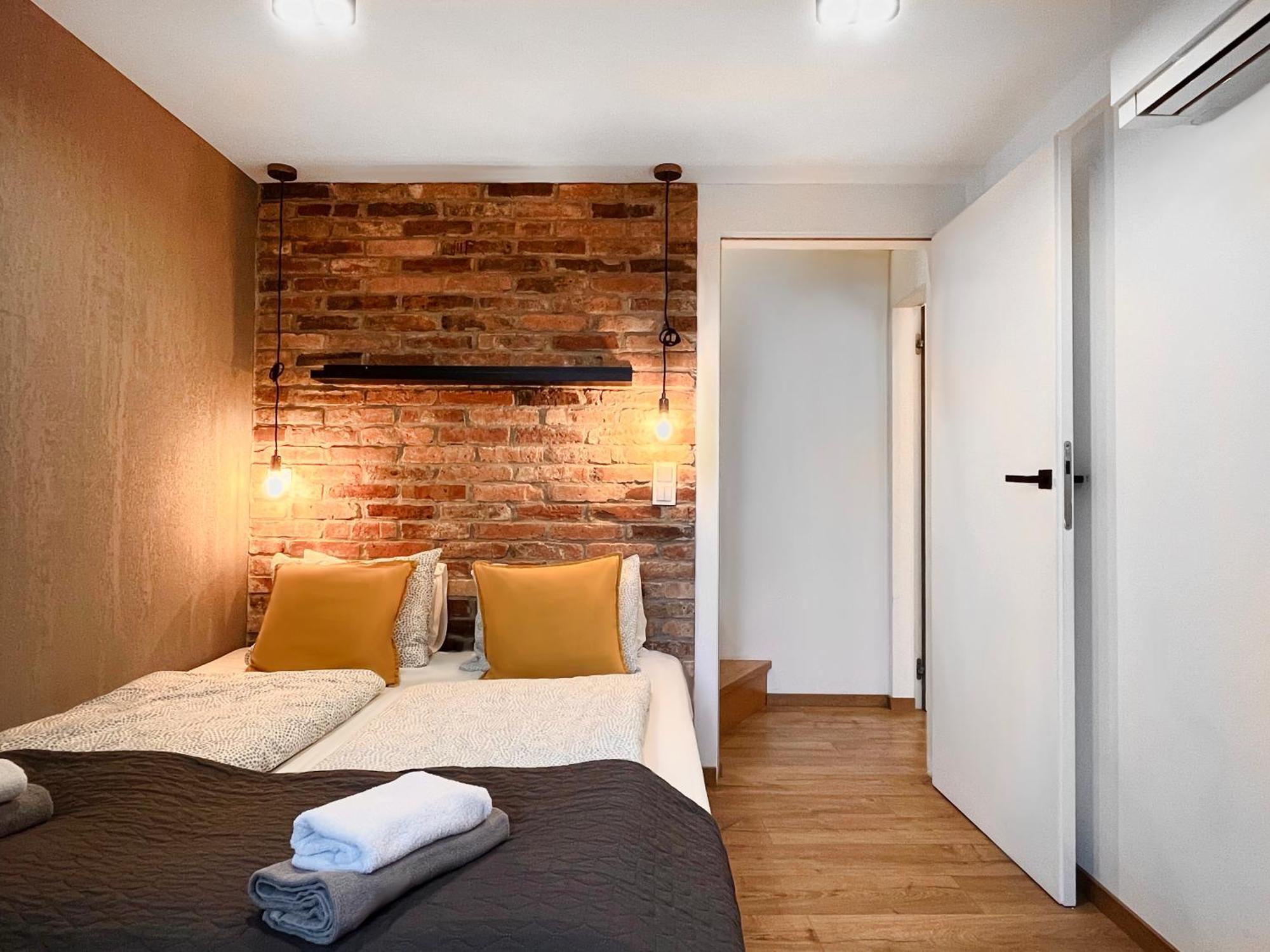 Large 75 M2 Apartment For 6 Guests Next To Wawel Castle Krakau Exterior foto